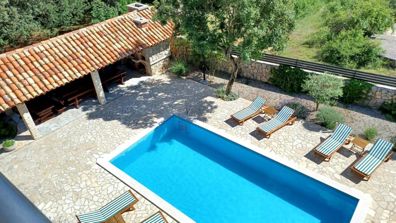 Apartmani Ivica Krk Town Luaran gambar