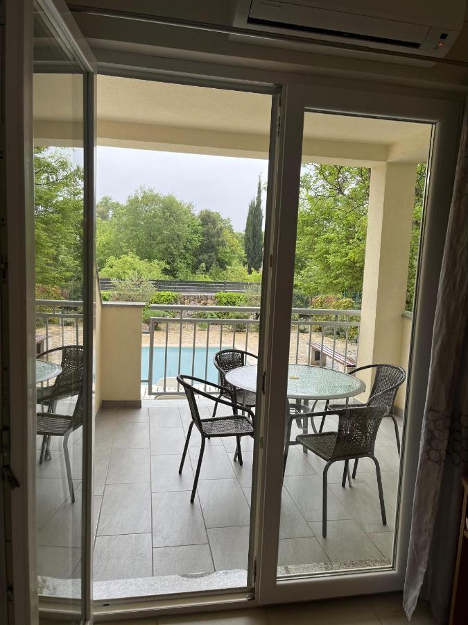 Apartmani Ivica Krk Town Luaran gambar